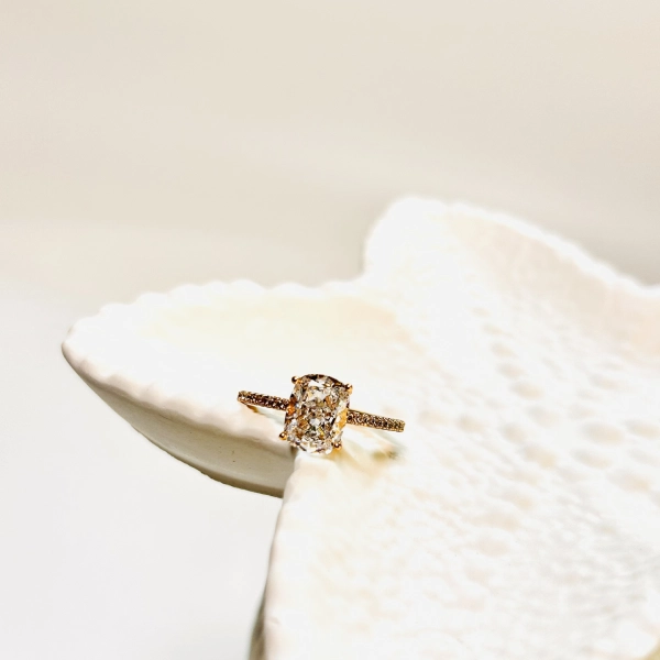 MINIMAL WHITE LEGACY