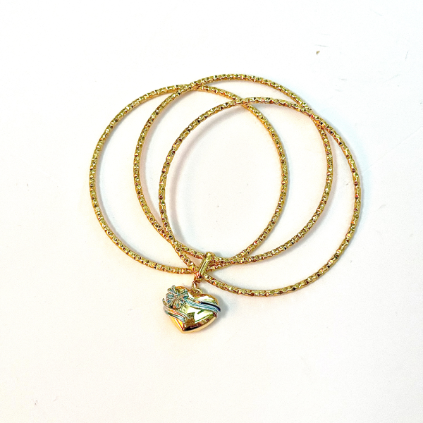 HEART CHARM TRI BANGLE
